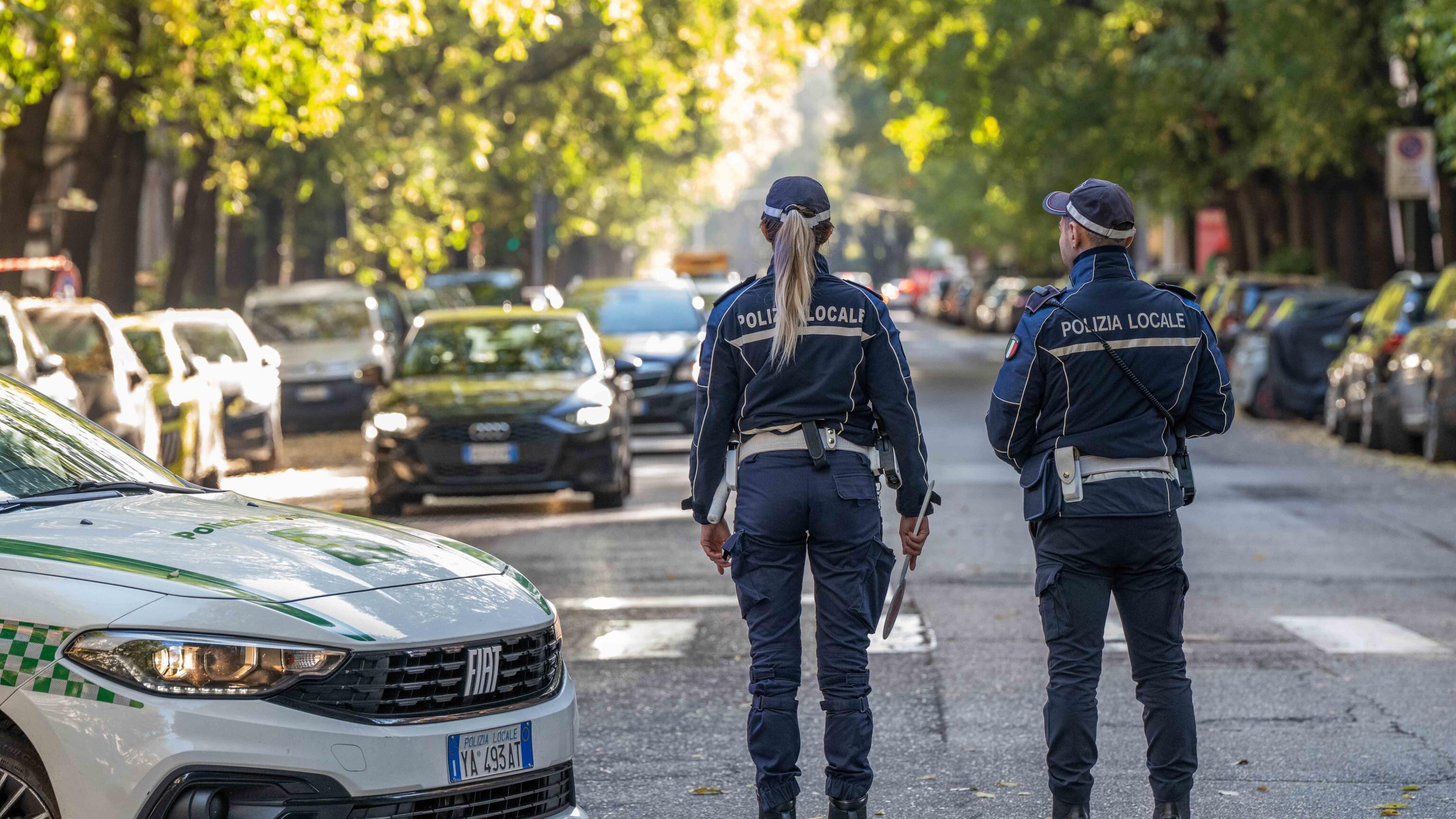 Modello Armani arrestato per botte e abusi sulla ex fidanzata