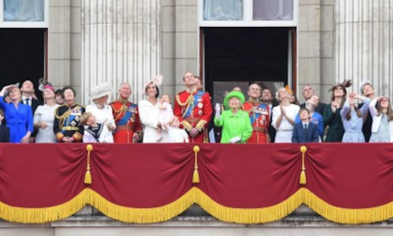 I 90 anni della regina Elisabetta: la Royal Family al balcone di Buckingham Palace 10