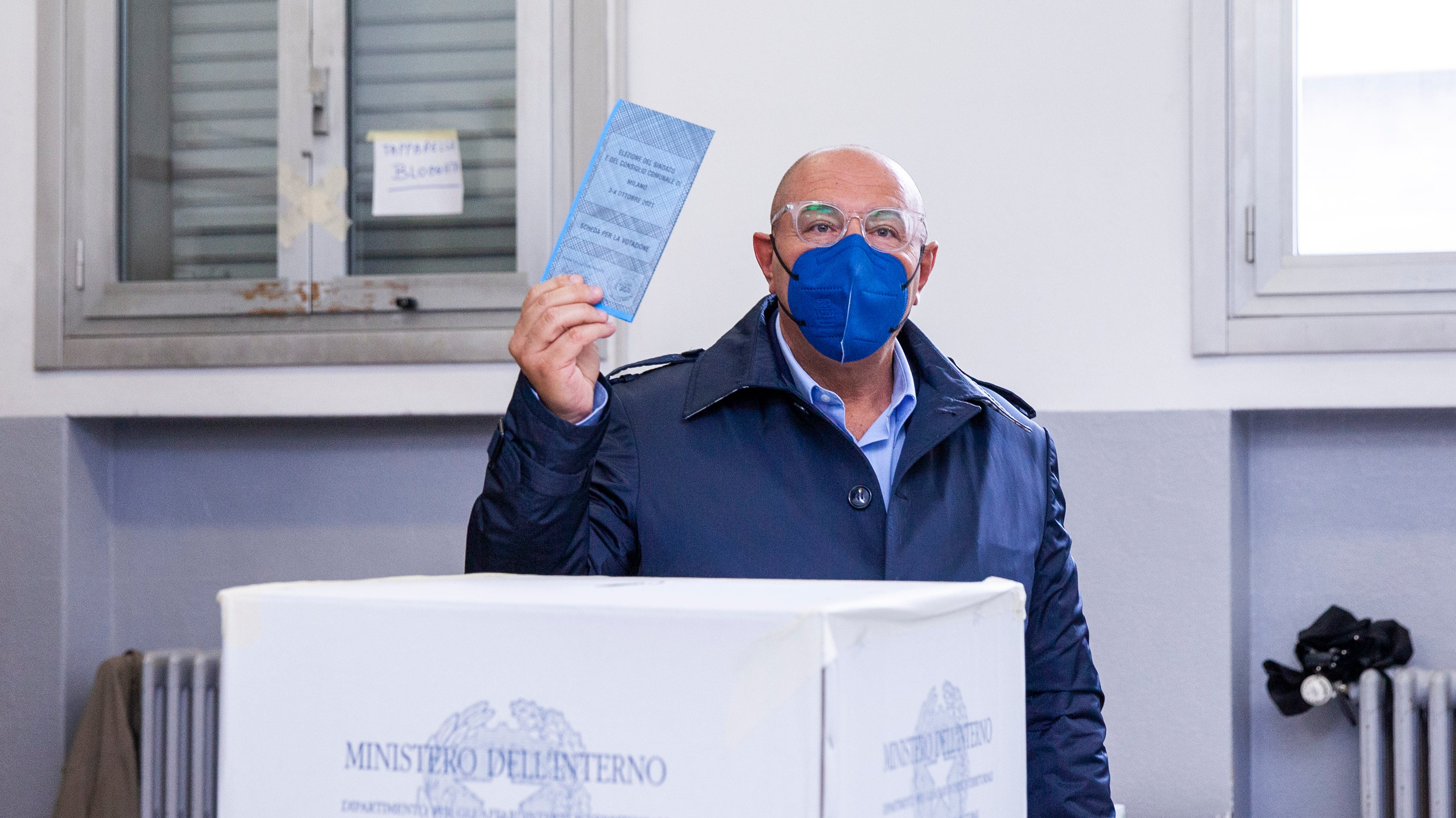 Pioggia di veleni e tranelli sui candidati moderati