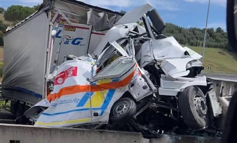 L'incidente sull'A1, che ha causato tre vittime su un'ambulanza 2