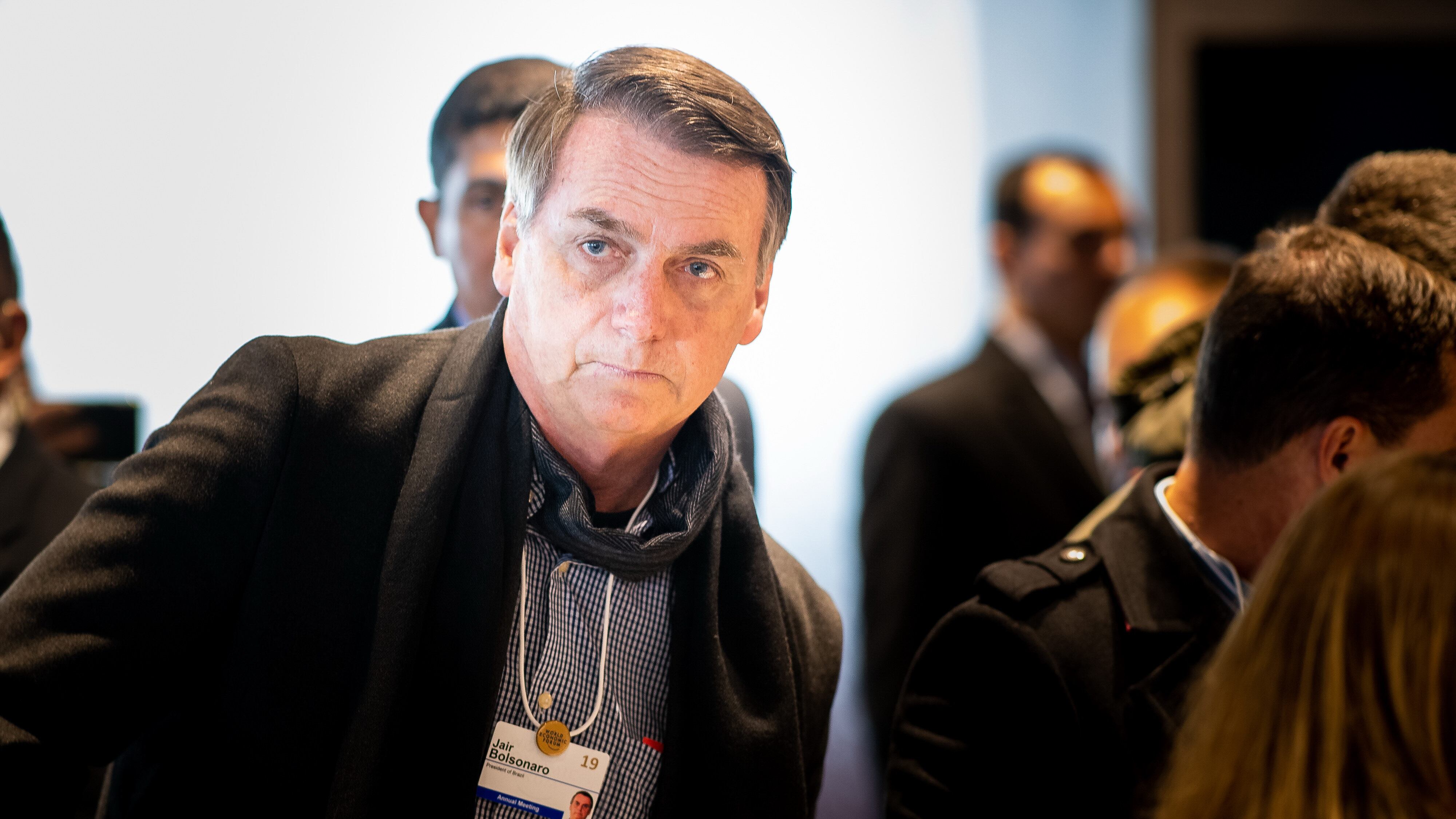 Bolsonaro verso l'arresto. Sequestrato il passaporto