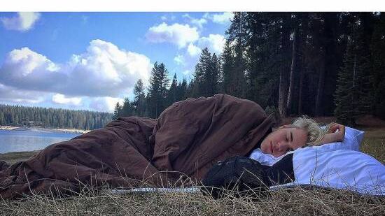 Justin Bieber nudo su Instagram