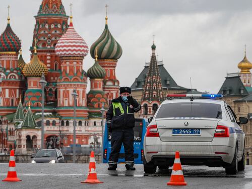Putin "cancella" l'Ucraina a Mosca: "Ora sarà l'hotel Novorossiya"