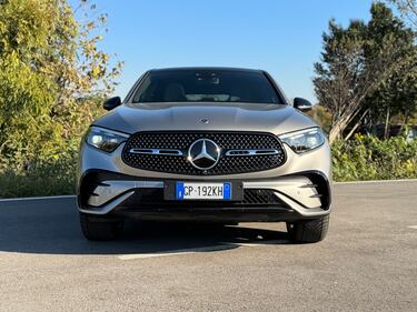 Mercedes GLC Coupé 300de: la galleria dell'ibrido plug-in diesel 13