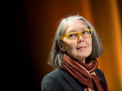 Cantaci, o diva Anne Carson, degli antichi greci (e di noi)