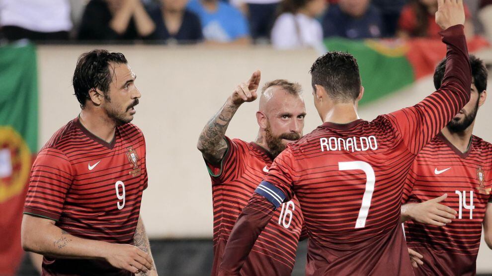 Portogallo-Eire 5-1. Cristiano Ronaldo torna e fa il fenomeno