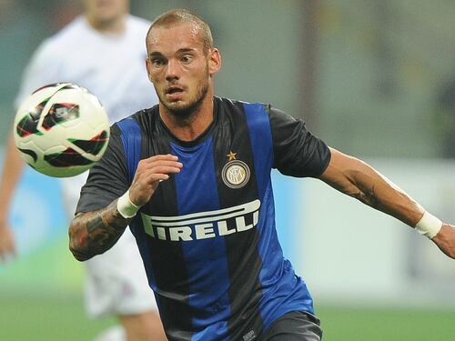 Sneijder, o firma il rinnovo del contratto o non gioca