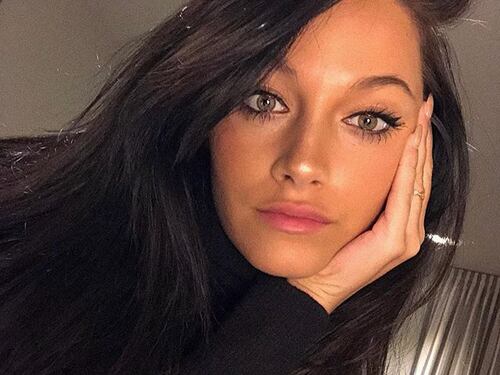 Oriana Sabatini sexy su Instagram: le foto della bella fidanzata di Dybala