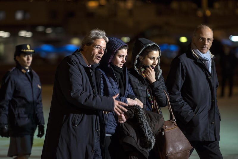 Greta e Vanessa sono in Italia: l'arrivo a Ciampino 11