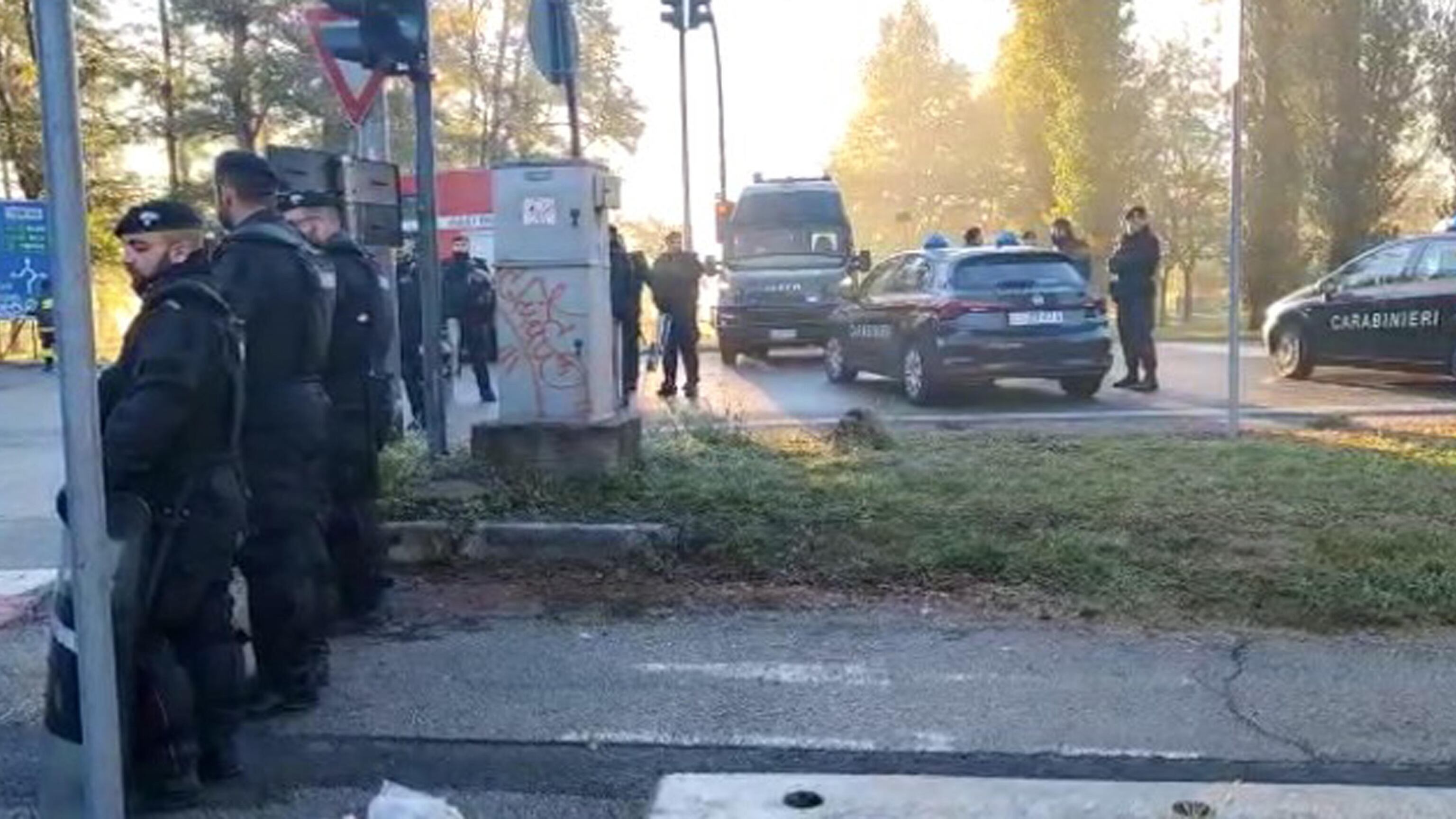 Scontro tra baby gang: duecento ragazzi coinvolti