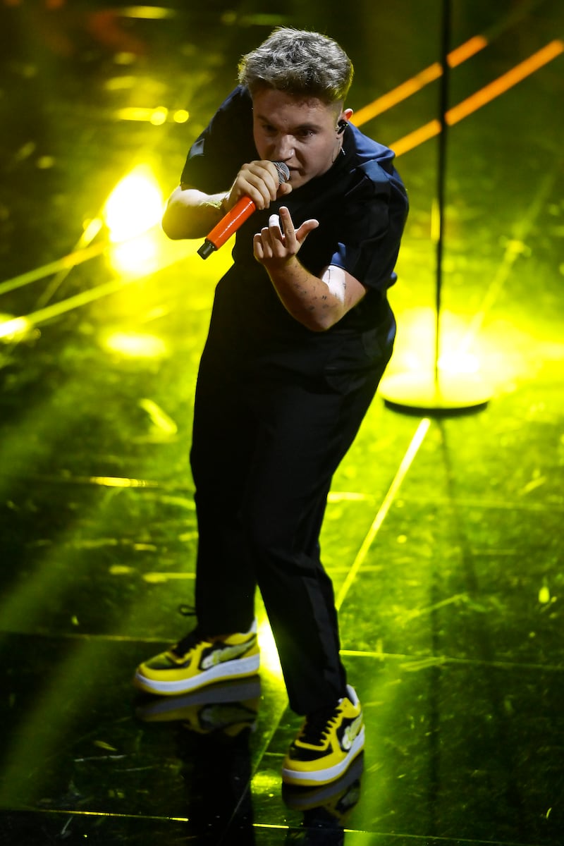 Sanremo 2024: ecco il look della prima serata del Festival da Alfa 6