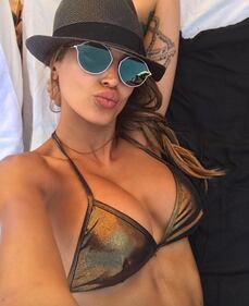 Cristina Buccino hot in bikini 9