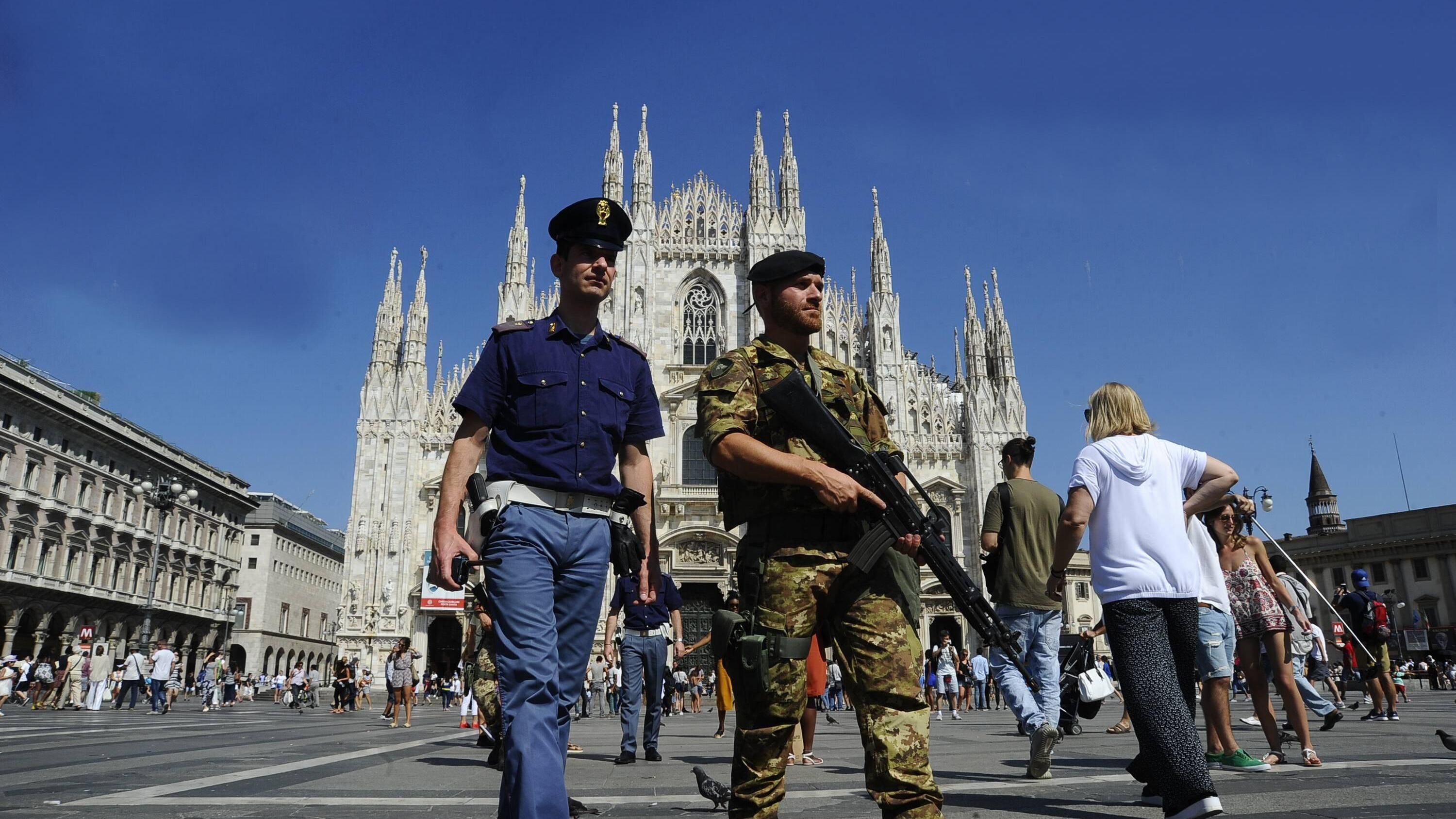 Il noir e il terrore: l'Isis attacca Milano