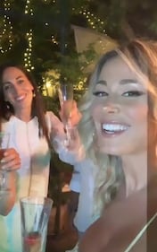 Diletta Leotta, festeggia i 28 anni con un pazzo pool party 1
