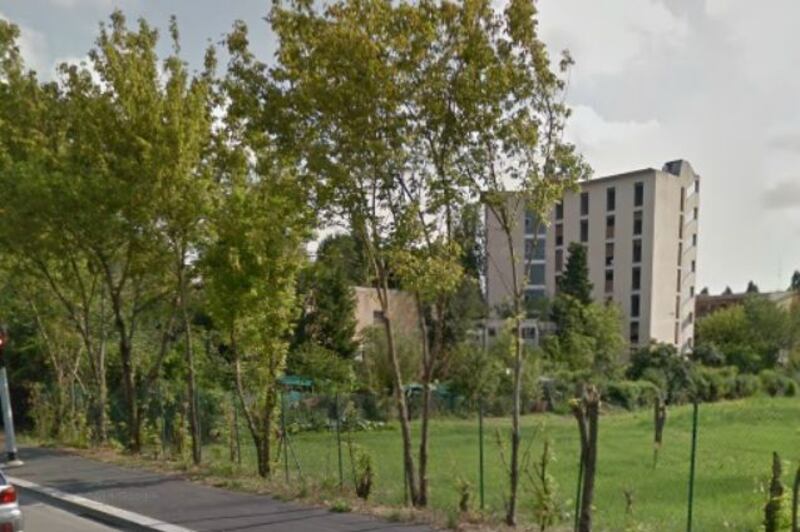Milano, rom e migranti occupano palazzi dal 2015 1