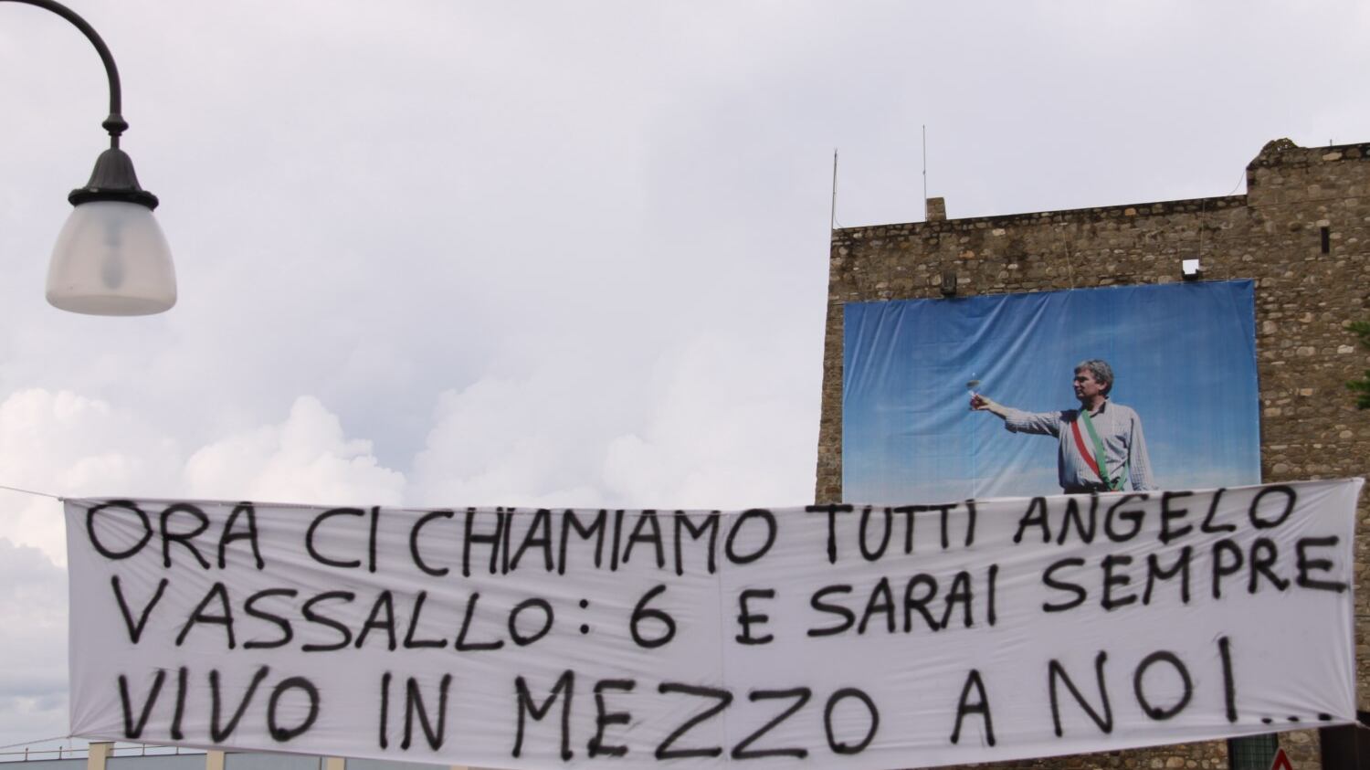 Angelo Vassallo, il sindaco pescatore freddato sulla sua auto