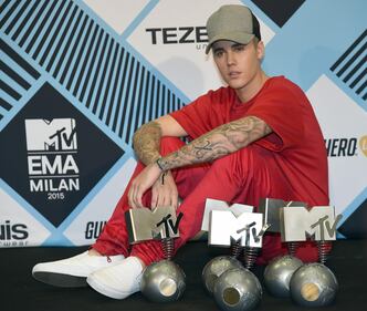 MTV EMA 2015, red carpet stellare a Milano 7