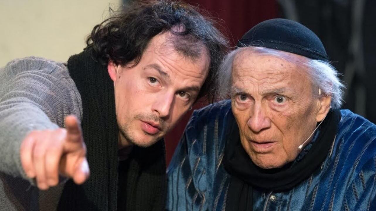 "La tragedia moderna è nelle piccole cose. E io la porto a teatro"
