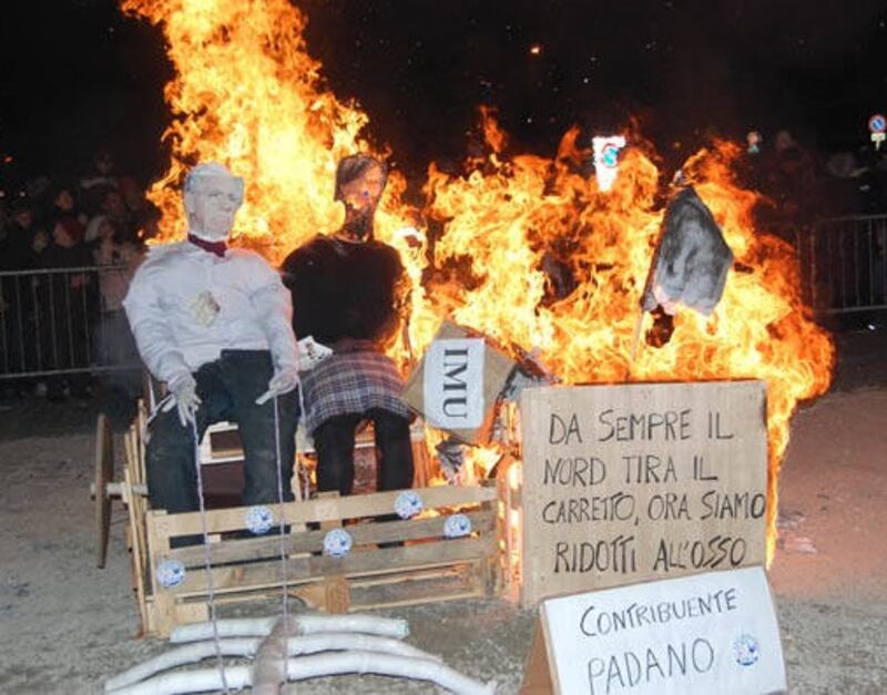 Da Monti alla Fornero: i manifesti della Lega 1