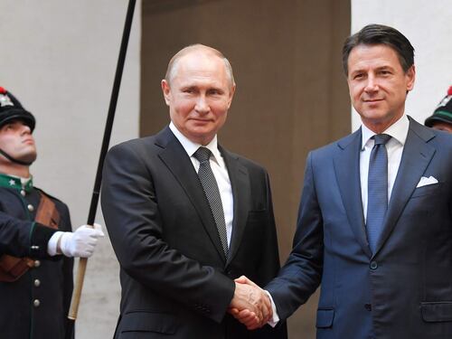 Putin incontra Mattarella: poi vertice con Conte a Palazzo Chigi