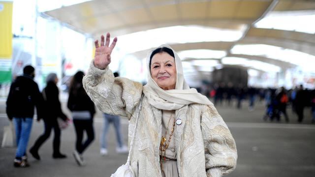 Carla Fracci imita Virginia Raffaele a Domenica Live