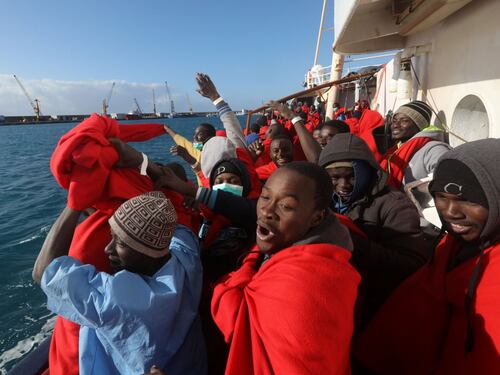 Alghero, rissa tra migranti nel centro d'accoglienza