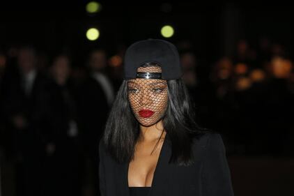 Rihanna sexy in copertina: "Sesso senza amore, mi sento vuota" 59