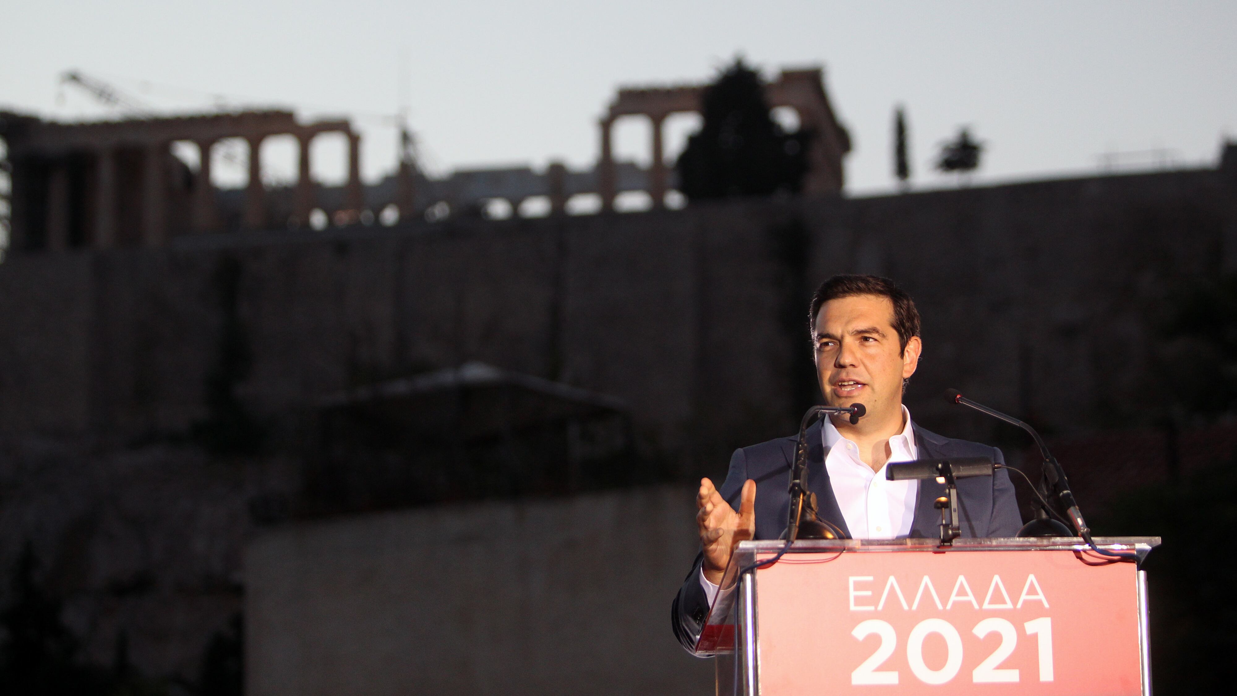 I conservatori passano. Tsipras Elezioni anticipate