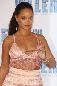 Rihanna sexy alla première di Valerian 10