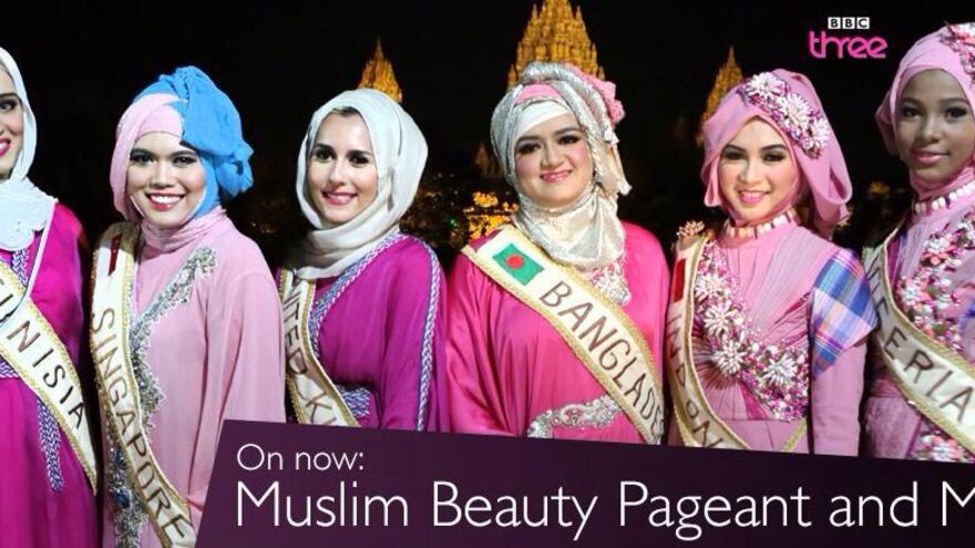 Corano, esami medici e domande sul sesso: così si elegge miss Islam