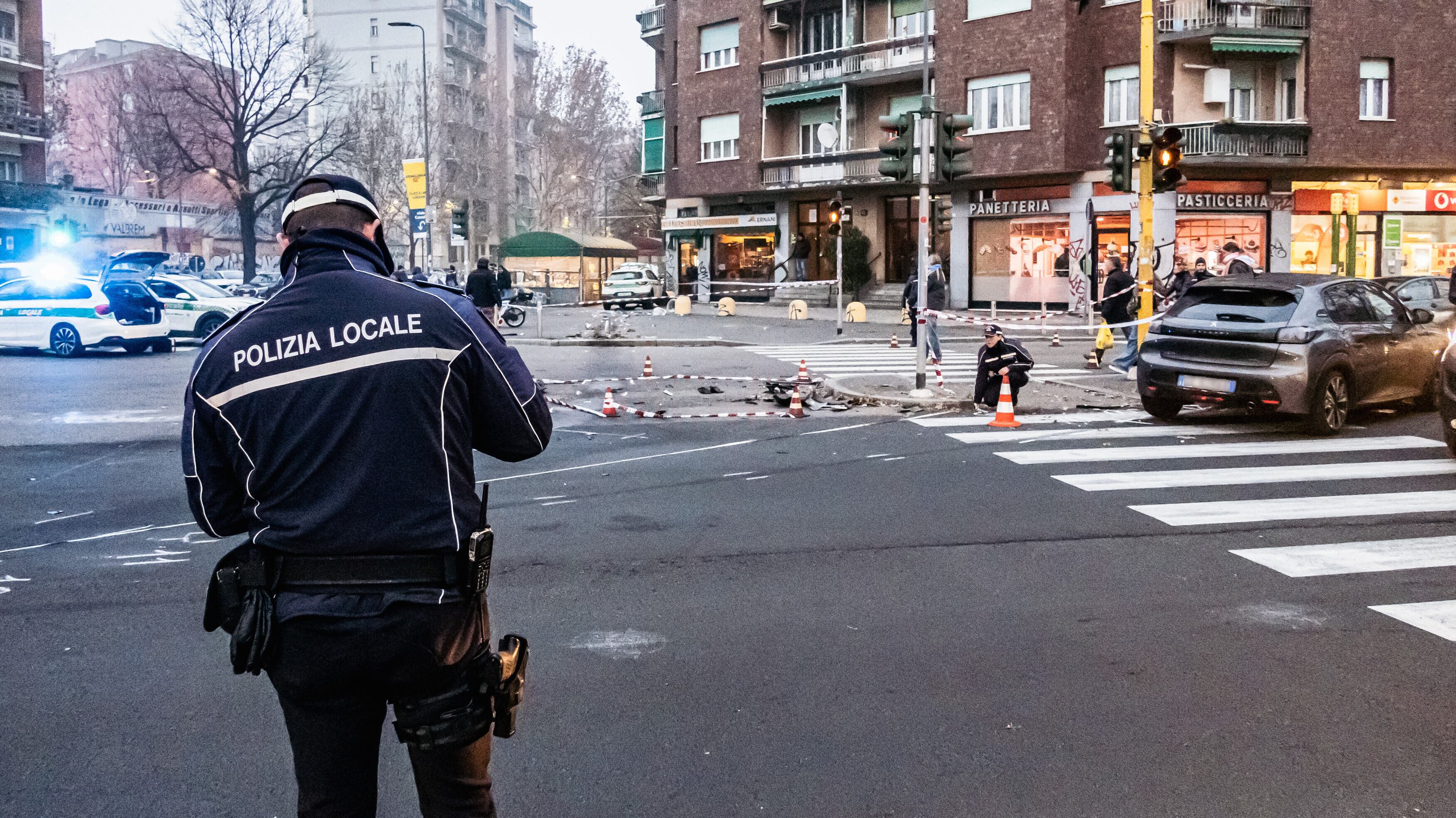 I genitori di Karl Nasr, schiacciato da un palo in viale Umbria. "I risarcimenti in borse di studio"