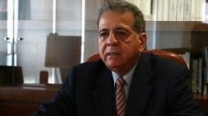 "Sono senza soldi". Si dimette ambasciatore venezuelano in Italia