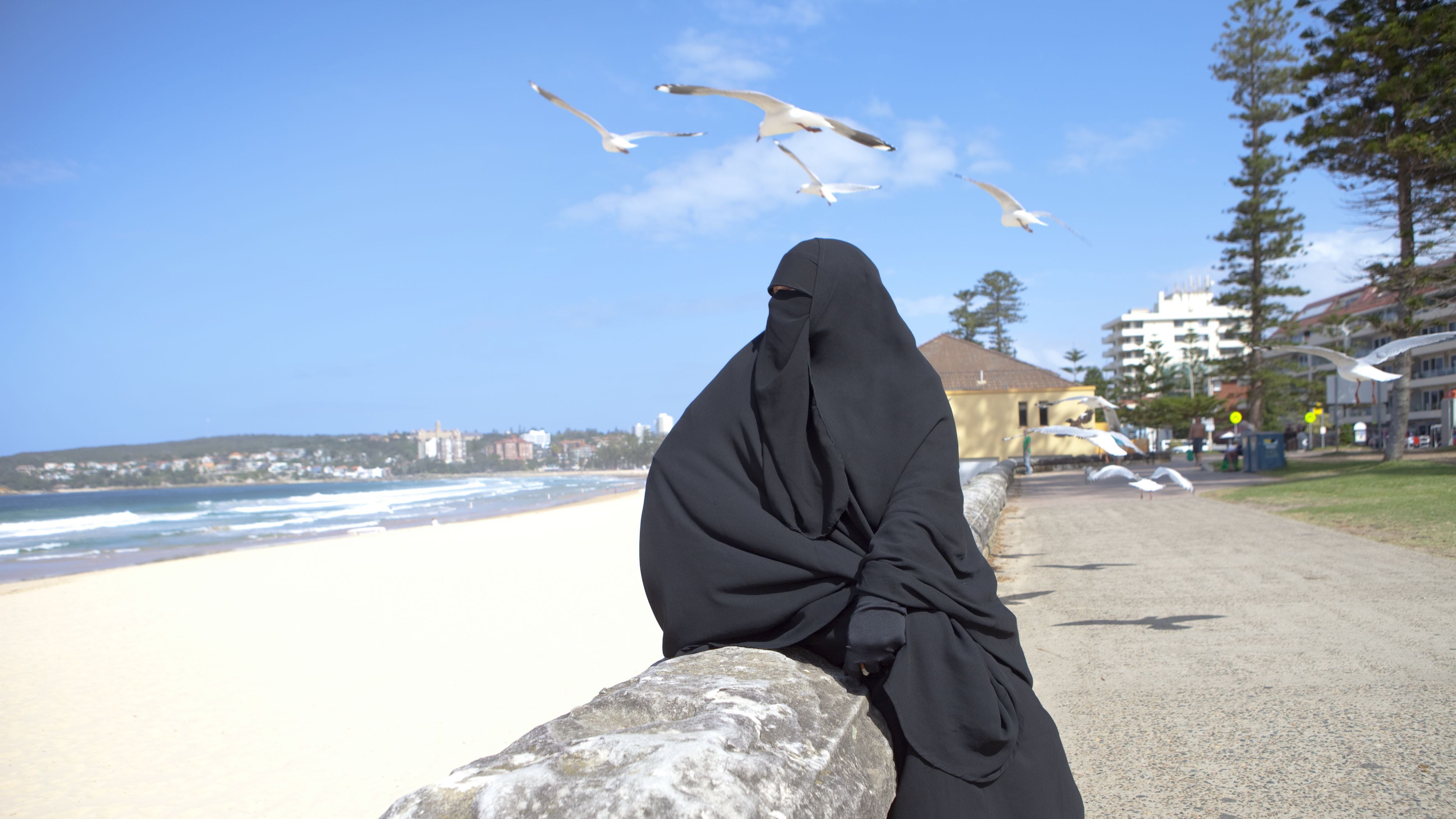 L'albergatore leghista e l'hotel "burqa friendly"