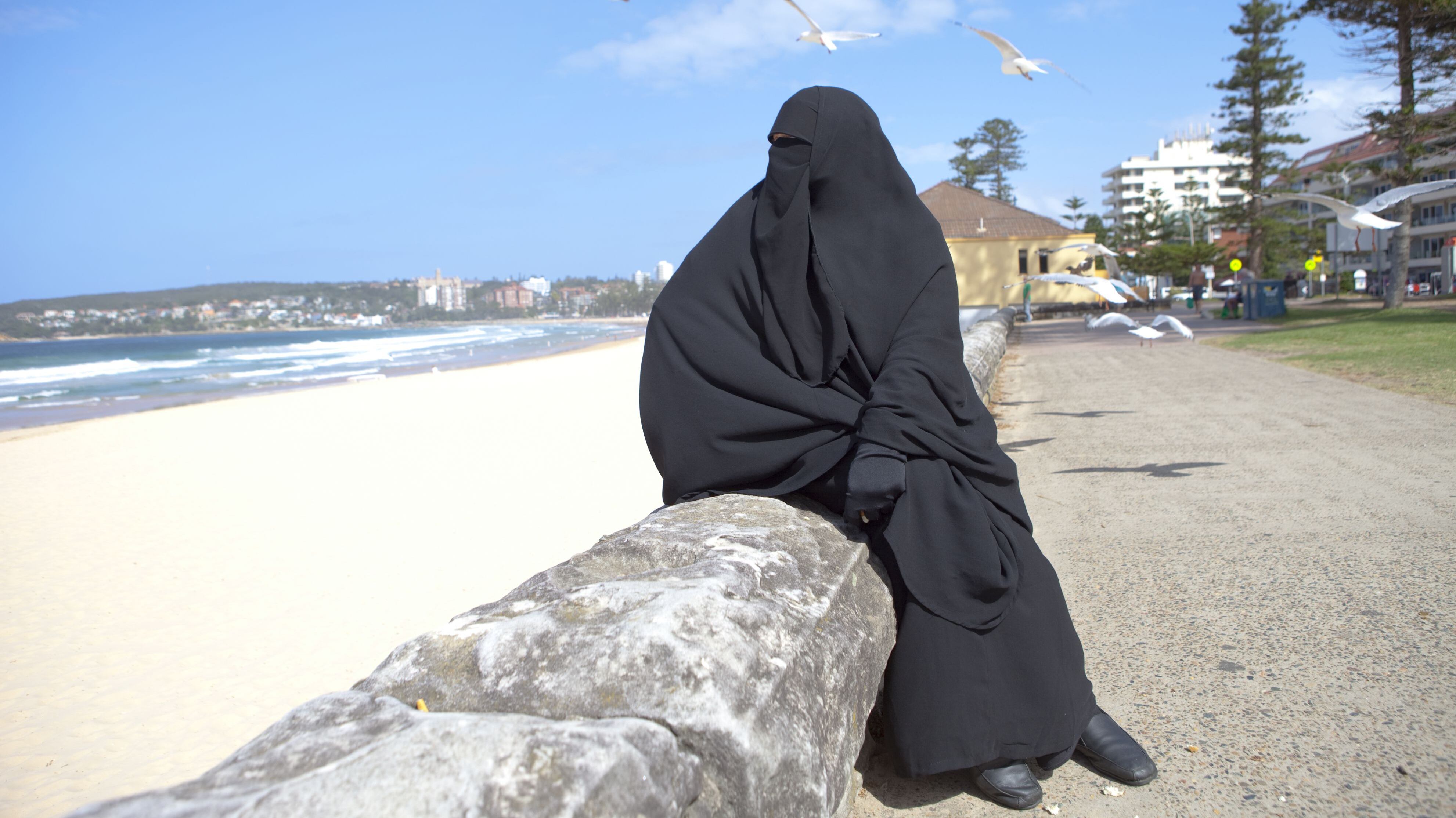 L'albergatore leghista e l'hotel "burqa friendly"