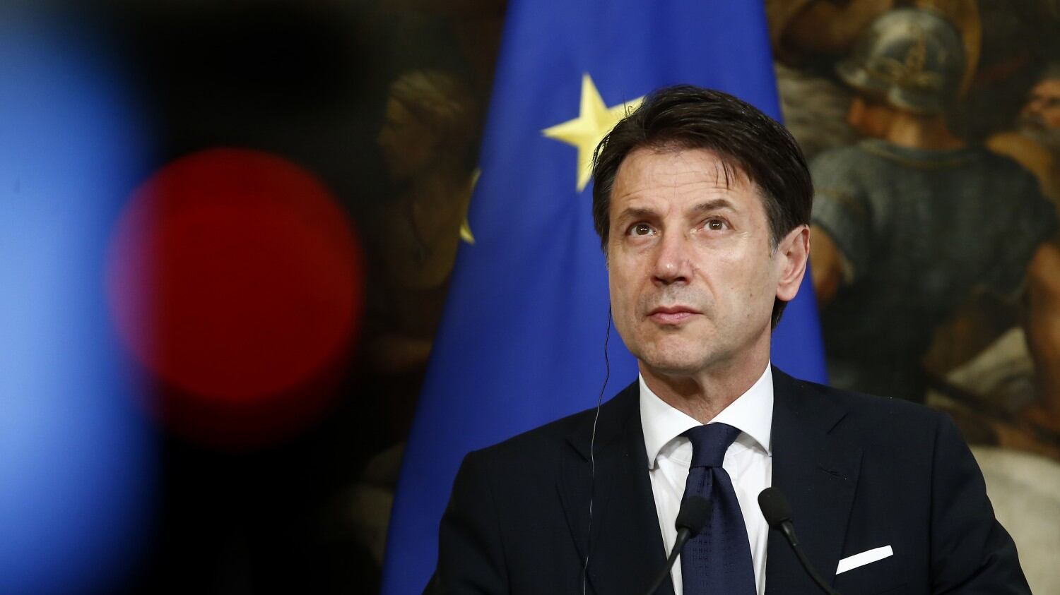 Il governo marchia i commercianti: presunti evasori