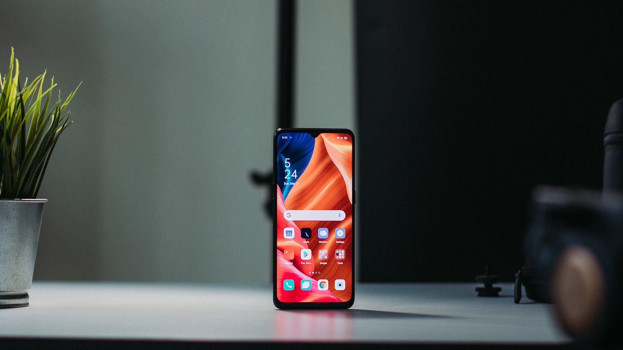 Gli spioni entrano nelle telecamere di pc e smartphone? Ecco come evitarlo