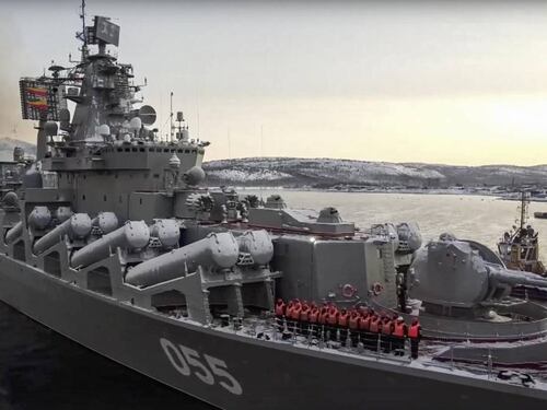 Putin muove le navi per difendere la flotta in Crimea: cosa succede nel Mar Nero