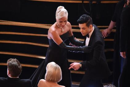  Oscar 2019, l'eleganza di Lady Gaga 9