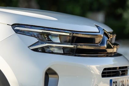 Citroen C5 Aircross Hybrid 136: guarda tutte le foto 4