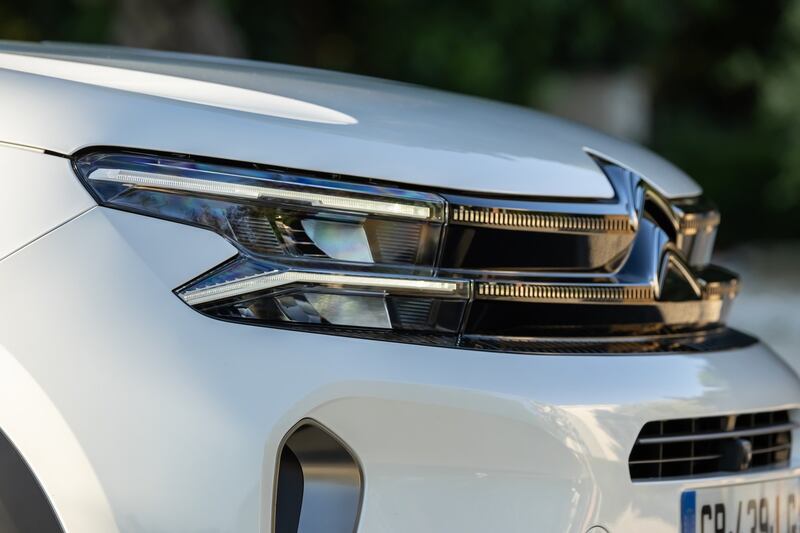 Citroen C5 Aircross Hybrid 136: guarda tutte le foto 4