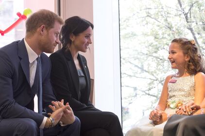 Meghan Markle e il Principe Harry tra i bimbi per beneficenza 1
