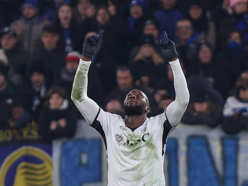Lukaku vede doppio: beffa i nerazzurri di Bergamo e di Milano