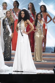 Miss America 2017, è nata a Napoli la nuova reginetta a stelle e strisce 12
