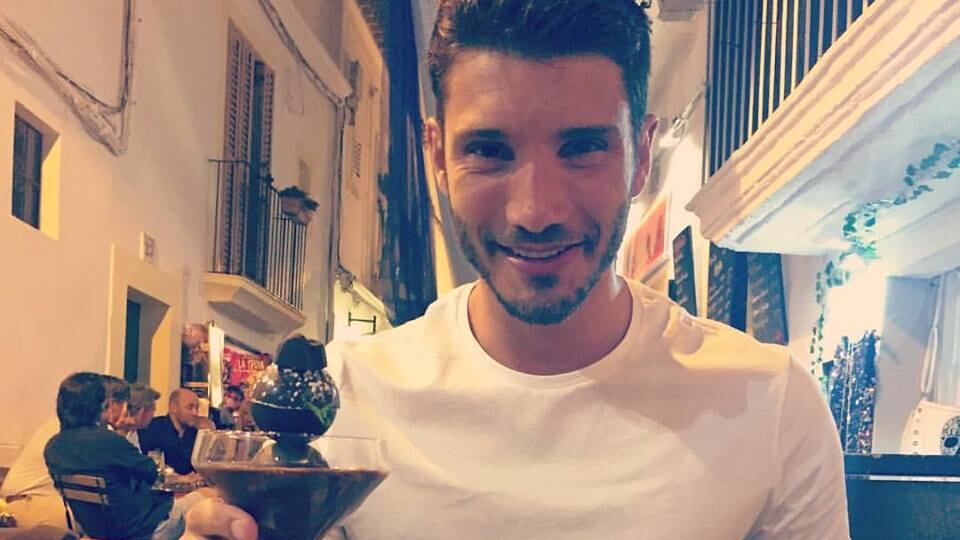 "Occhio alla linea": De Martino e il commento di papà Marrone