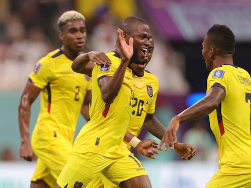Tutto facile per l'Ecuador: la doppietta di Valencia decide la prima sfida del Mondiale