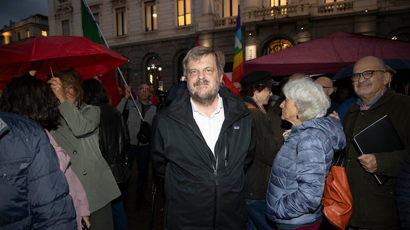 Milano, Majorino si candida a sindaco per il centrosinistra: “Quando governerò ci sarà la sinistra anche a Roma”