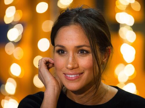 Le liti e le tensioni tra Meghan e Kate in una firma