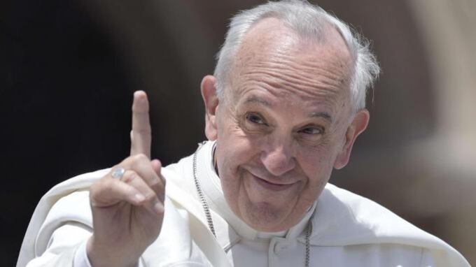 L'anatema del Papa contro il profitto Tranne quelli dell'otto per mille