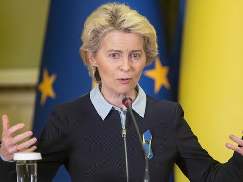 Il diktat dell'Ue: "Pannelli solari obbligatori per tutti gli edifici"