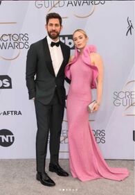 Il vestito "vagina" di Emily Blunt 10